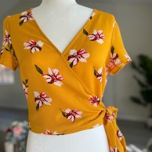 Soprano Short Sleeve Blouse